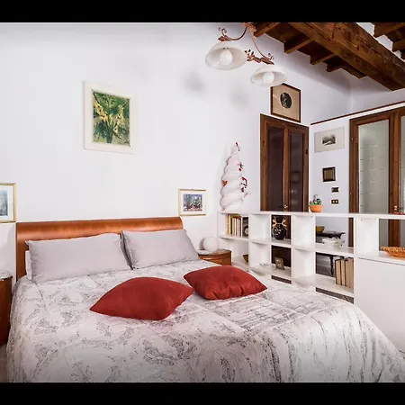 Santo Stefano * Bologna